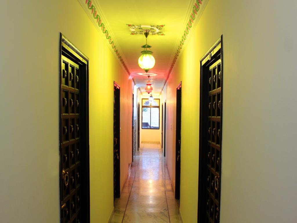 Hotel Mahima Palace Udaipur Dış mekan fotoğraf
